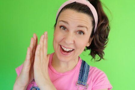 Ms. Rachel: Age, Height, Wiki, Bio, Family, Career, Net Worth And More