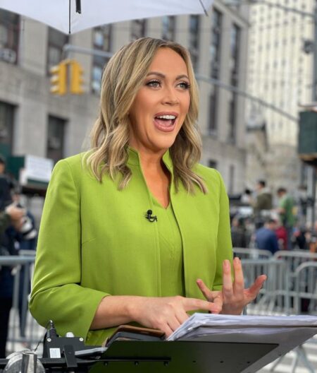 Paula Reid: Age, Wiki, Bio, Height, Weight, Parents, Husband, Boyfriend ...